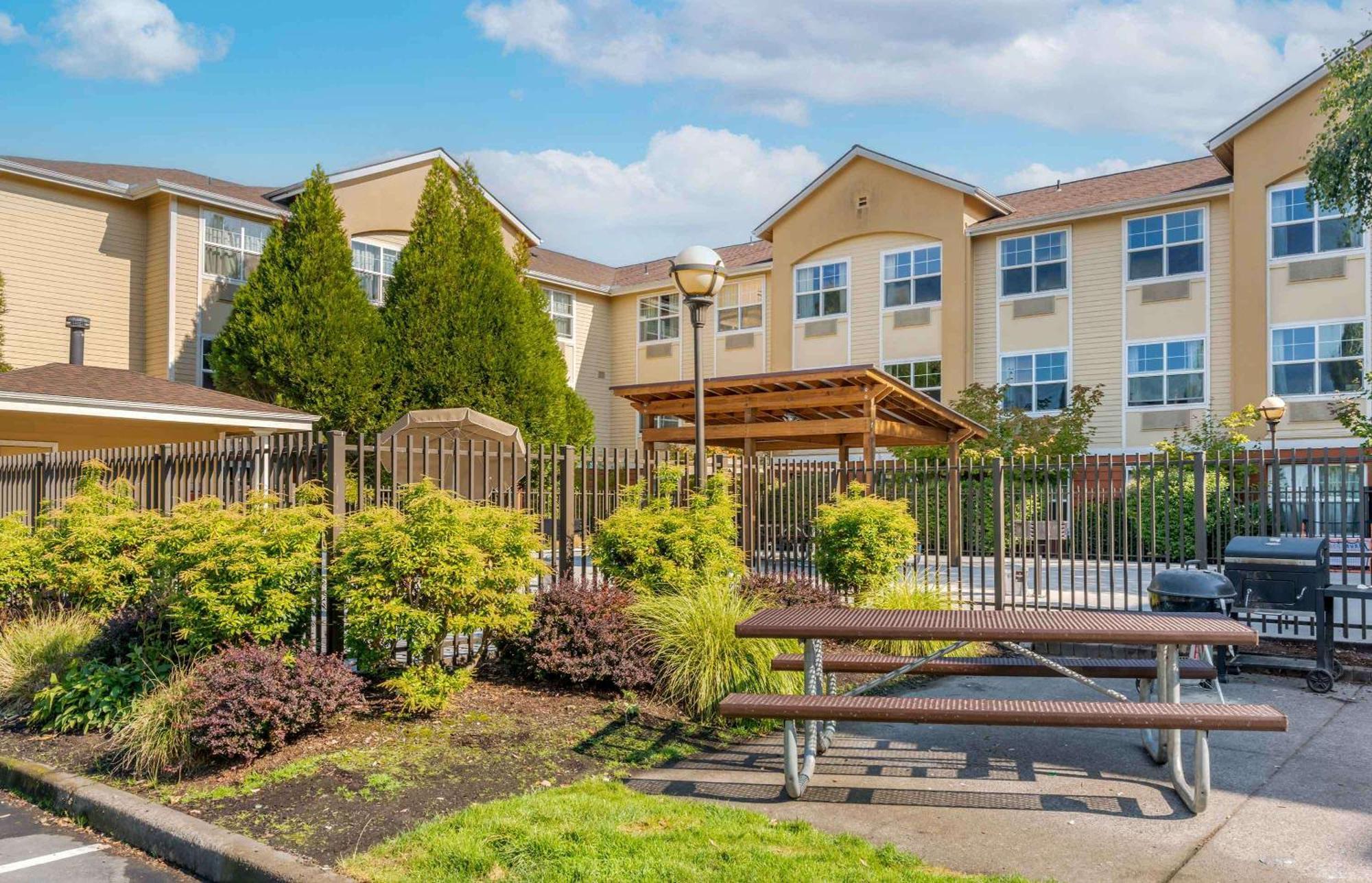 Extended Stay America Suites - Portland - Hillsboro Exterior photo